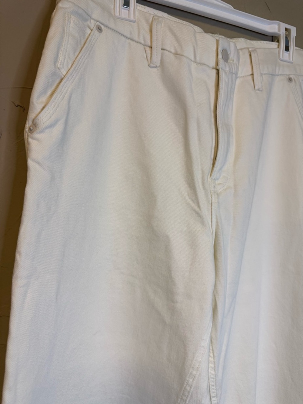 Good American Petite 90s Relaxed Wide Straight Jeans Cloud White Sz 14/32 - Picture 11 of 13